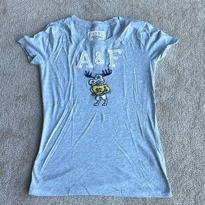 Brand new Abercrombie Grey tee